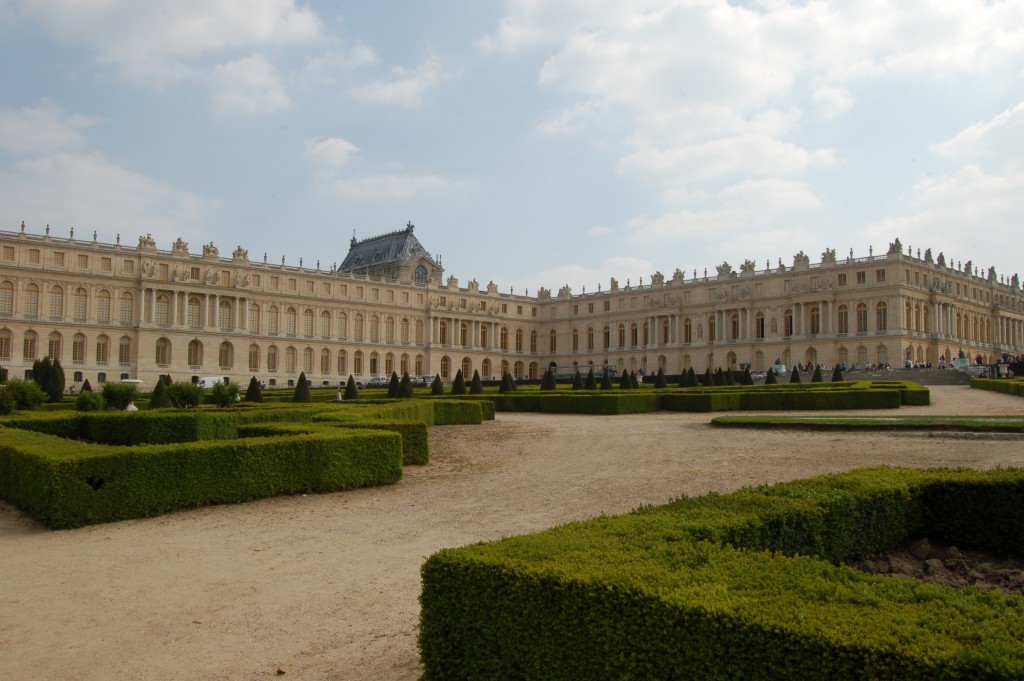 Qui A Construit Le Chateau De Versaille